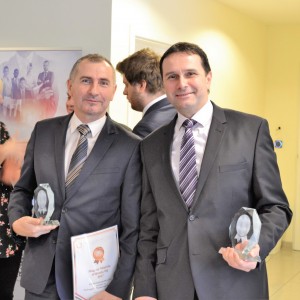 Fehér István az ELMS és Szőcs Károly az E-Educatio vezérigazgatója a november 7-i díjátadón.